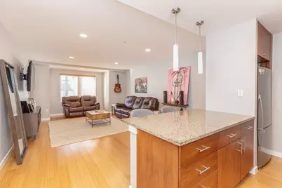 16 Miner St #306, Boston, MA 02215 - Photo 5