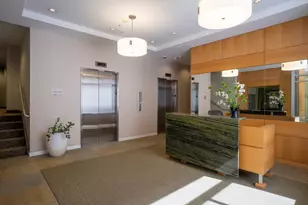 16 Miner St, Boston, MA 02215 - Photo 13
