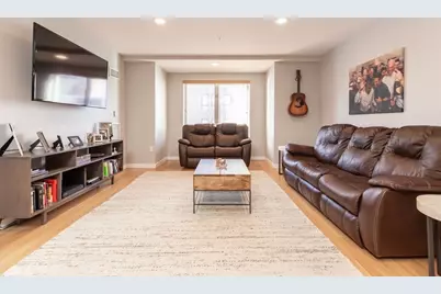 16 Miner St #306, Boston, MA 02215 - Photo 7