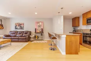 16 Miner St, Boston, MA 02215 - Photo 1