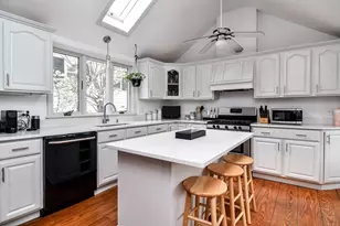 10 Forest Ave, Natick, MA 01760 - Photo 17
