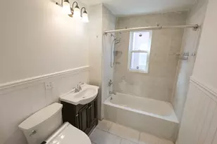 8 Colonial Ave, Boston, MA 02124 - Photo 19