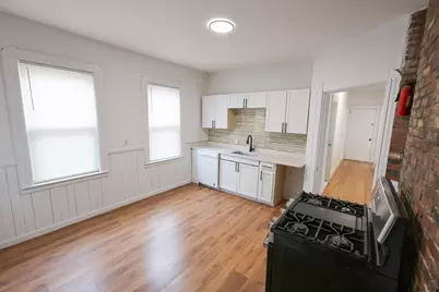 8 Colonial Ave, Boston, MA 02124 - Photo 17