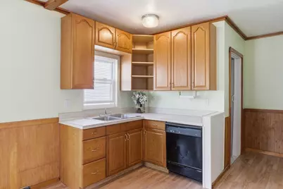 12 Whitcomb Street, Webster, MA 01570 - Photo 11