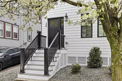 30 Waverly Ave, Everett, MA 02149 - Photo 3