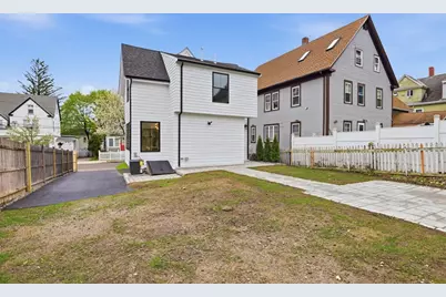 30 Waverly Ave, Everett, MA 02149 - Photo 29