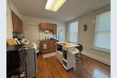 71 W Wyoming Ave #1, Melrose, MA 02176 - Photo 3