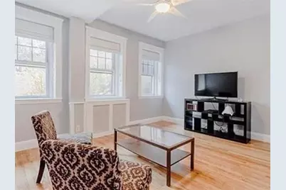 2001 Commonwealth Ave #2, Boston, MA 02135 - Photo 7