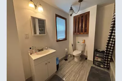33 Jefferson St #1, Cambridge, MA 02141 - Photo 7