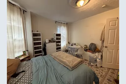 33 Jefferson St #1, Cambridge, MA 02141 - Photo 11
