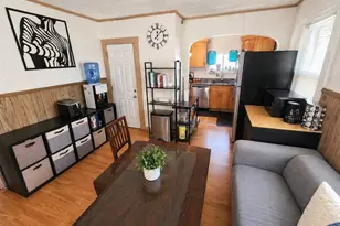 33 Jefferson St, Cambridge, MA 02141 - Photo 3