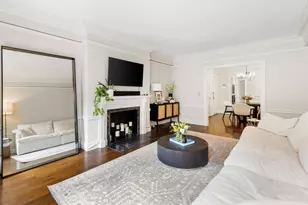 180 Commonwealth Ave, Boston, MA 02116 - Photo 3