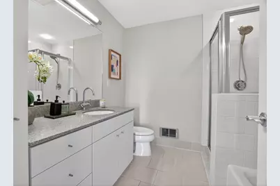 25 Channel Center St #1107, Boston, MA 02210 - Photo 21