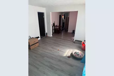 49 Fremont St, Springfield, MA 01105 - Photo 5