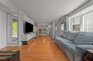 25 Pinedale Rd, Boston, MA 02131 - Photo 5
