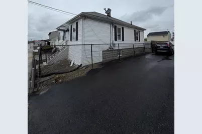 496 Tucker St, Fall River, MA 02721 - Photo 19