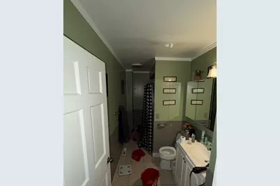 496 Tucker St, Fall River, MA 02721 - Photo 3