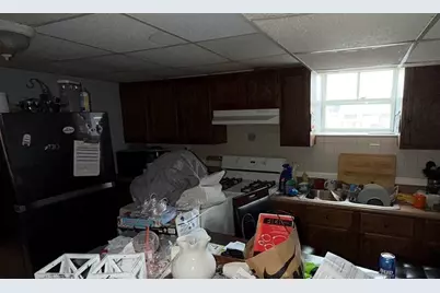 496 Tucker St, Fall River, MA 02721 - Photo 9