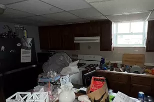 496 Tucker St, Fall River, MA 02721 - Photo 9