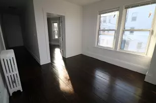298 Windsor St, Cambridge, MA 02139 - Photo 3