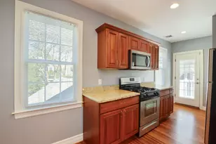66 Tucker Ln, Dartmouth, MA 02747 - Photo 11