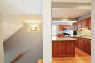66 Tucker Ln, Dartmouth, MA 02747 - Photo 7