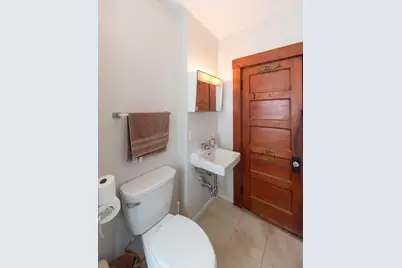 18 Pearl St, Webster, MA 01570 - Photo 13