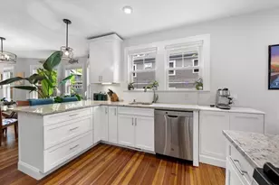 30 Gloucester St, Arlington, MA 02476 - Photo 7