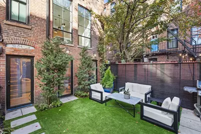 28 Lawrence St, Boston, MA 02116 - Photo 25