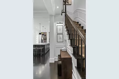 28 Lawrence St, Boston, MA 02116 - Photo 9