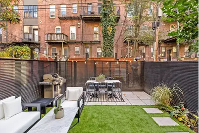 28 Lawrence St, Boston, MA 02116 - Photo 27