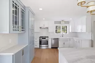 10 Vesper Ave, Falmouth, MA 02540 - Photo 25