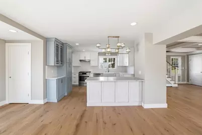 10 Vesper Ave, Falmouth, MA 02540 - Photo 21