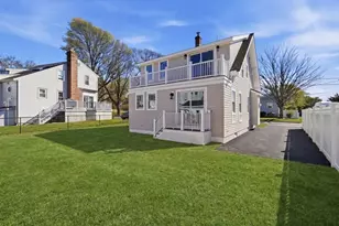 10 Vesper Ave, Falmouth, MA 02540 - Photo 3