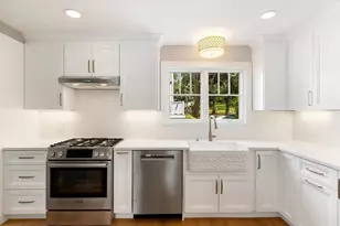 10 Vesper Ave, Falmouth, MA 02540 - Photo 25