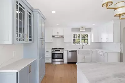 10 Vesper Ave, Falmouth, MA 02540 - Photo 25