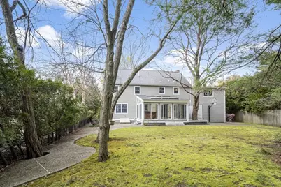 478 Clinton Road, Brookline, MA 02467 - Photo 15