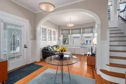 121 Thorndike Street, Brookline, MA 02446 - Photo 5