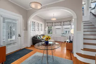 121 Thorndike St, Brookline, MA 02446 - Photo 5
