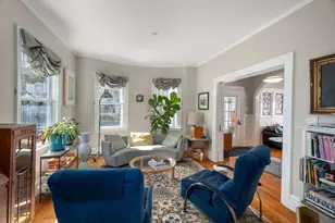 121 Thorndike St, Brookline, MA 02446 - Photo 9