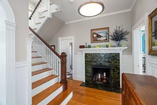 121 Thorndike St, Brookline, MA 02446 - Photo 7