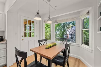 189 Mount Vernon St, Newton, MA 02465 - Photo 13