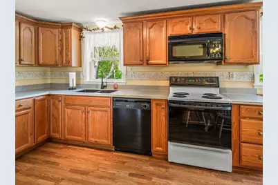 11 Summit Ter, North Brookfield, MA 01535 - Photo 3