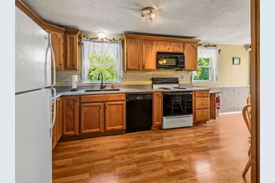 11 Summit Ter, North Brookfield, MA 01535 - Photo 7