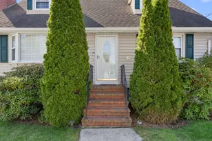70 Westfield Dr, Brockton, MA 02301 - Photo 3
