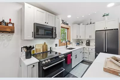 61 Monson Turnpike Rd, Petersham, MA 01366 - Photo 13