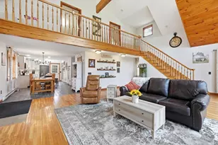 61 Monson Turnpike Rd, Petersham, MA 01366 - Photo 7