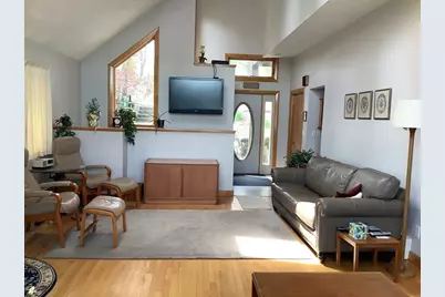 37 Wilson Ave, Spencer, MA 01562 - Photo 9