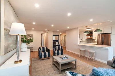 60 Longwood Ave #508, Brookline, MA 02446 - Photo 3