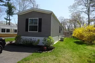 43 Great Hill Dr, Wareham, MA 02576 - Photo 3